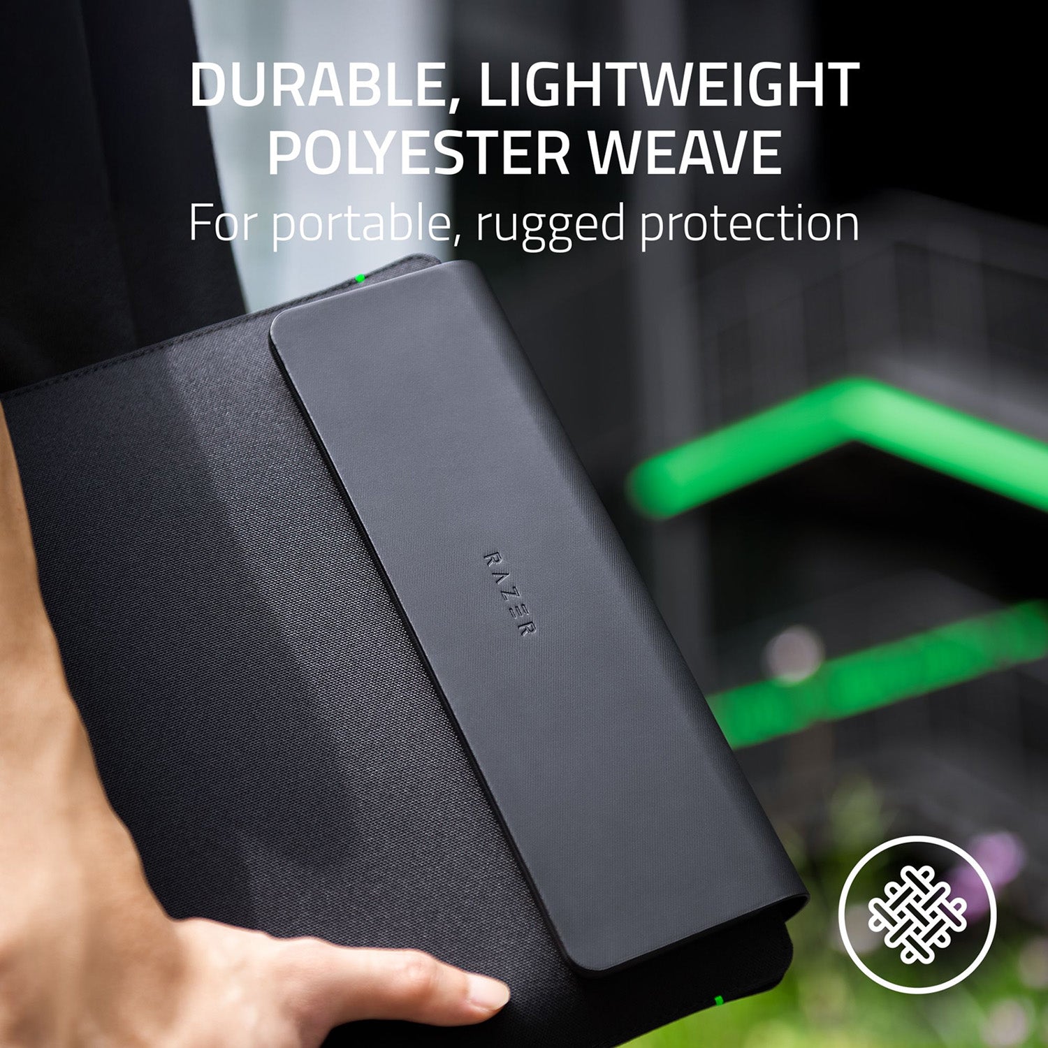 Razer Laptop Sleeve 16'' with Wireless Charging for Devices - GameShop Asia